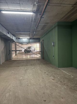 Garaje en venta en Pedró en Cornellà de Llobregat