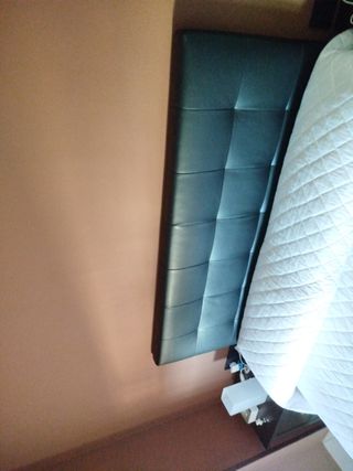 Cabecero de cama de piel