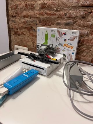 Consola Wii + Wii Party + Wii Sports
