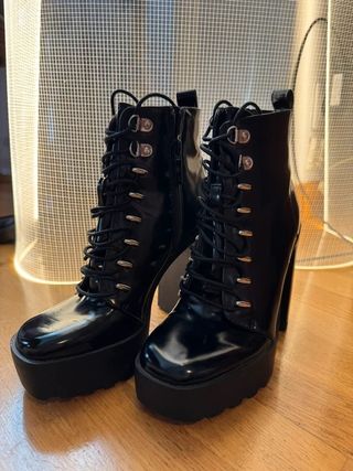 Botines charol plataforma negros talla 35