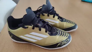 Adidas F50 Messi Fútbol Sala Doradas. T33