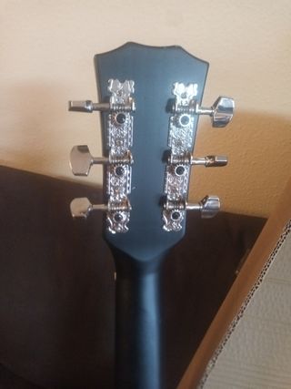 Guitarra Clásica Negra Nueva