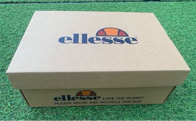 Sandalias moradas Ellesse