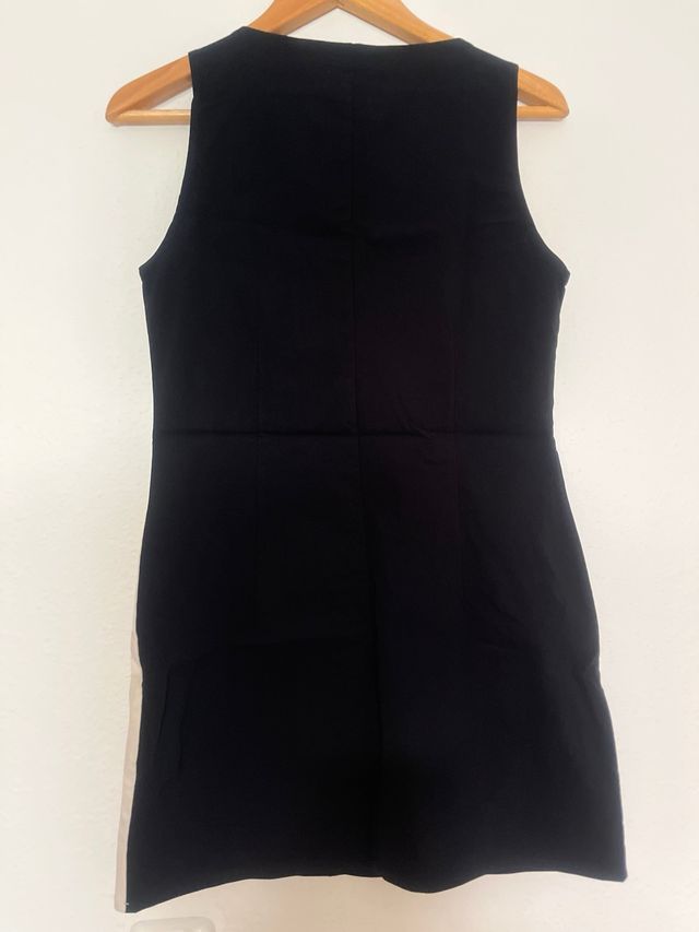 Vestido negro y blanco