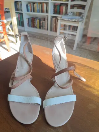 Sandali Ralph Lauren pelle beige bianchi