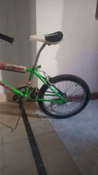 Bicicleta BMX California BH Verde