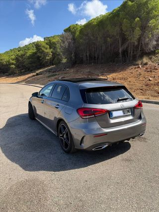 Mercedes-Benz Clase A 180d Techo Garantía Oficial