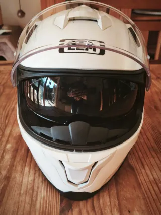 Casco integral NUEVO SIN ESTRENAR