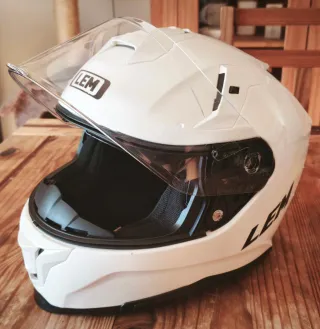 Casco integral NUEVO SIN ESTRENAR