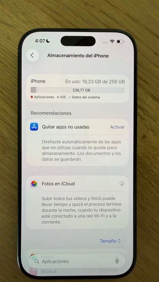 iPhone 16 Pro 256GB Negro
