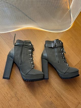 Botines plataforma verde militar EU 36