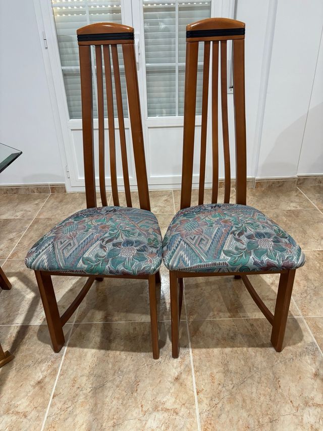 Conjunto 6 sillas salón madera