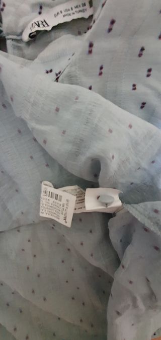 Blusa Zara azul con volantes talla S