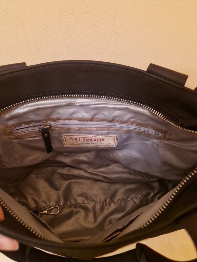 Bolso Negro Polo Assn