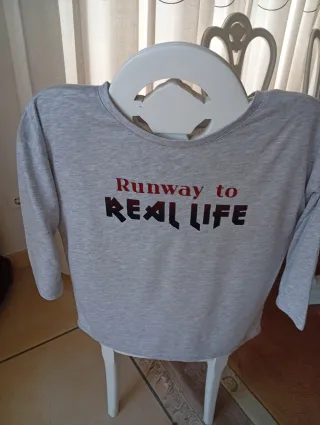 Camiseta gris juvenil manga francesa