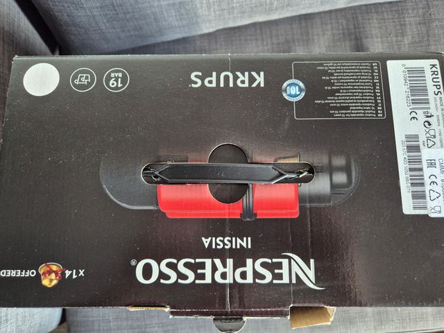 Cafetera Nespresso Inissia Blanca