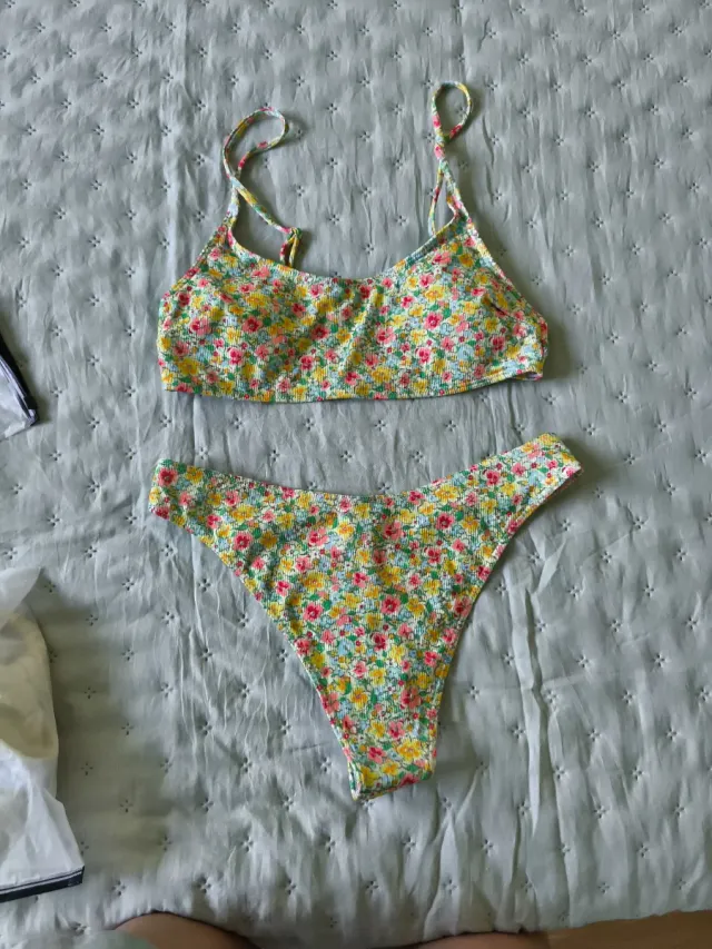 Bañador dos piezas floral