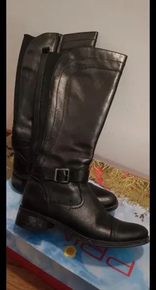 Stivali donna n.38 PrimaRiga