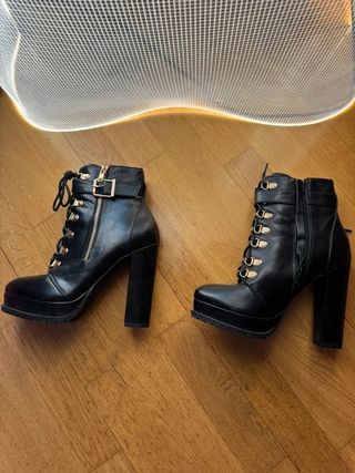 Botines negros plataforma EU 35