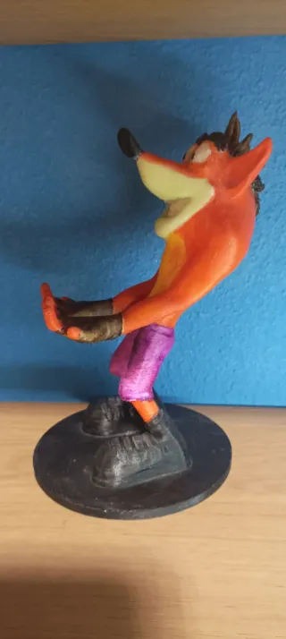 Soporte mando Crash Bandicoot