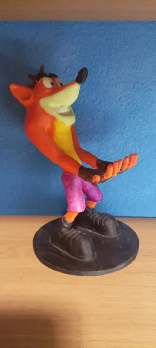 Soporte mando Crash Bandicoot