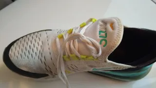 Nike Air Max 270 Deportivas.
Originales.