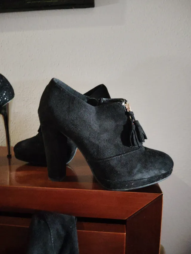 Botín ante tacón ancho alto