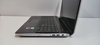 Portátil Core i7 8GB RAM Gráfica 2GB HDMI USB 3.0