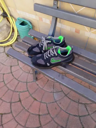 Scarpe antinfortunistiche Aimont nere e verdi