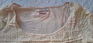 Camiseta Bershka bordada T.M