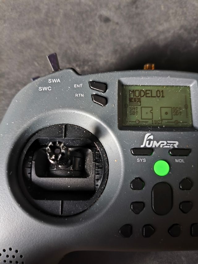 Emisora Jumper T Lite 2.4 Ghz ELRS Gris Estropeada