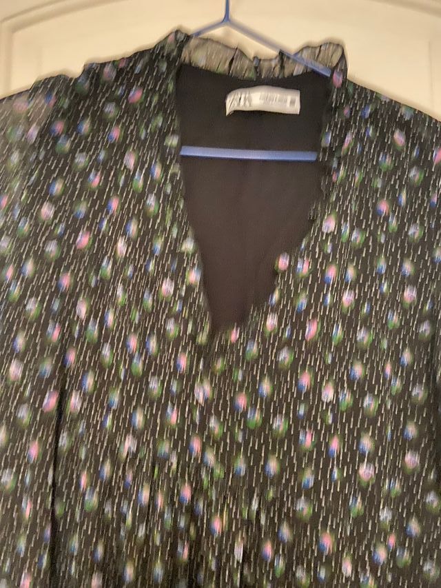 Vestido Zara flores negro multicolor