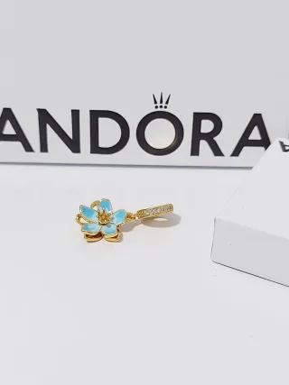 Colgante Flor Pandora Azul y Dorado
