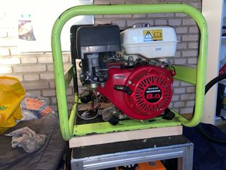 Generador Honda 4100w gx240 8hp