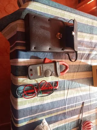 Pinza Amperimétrica Fluke 600V