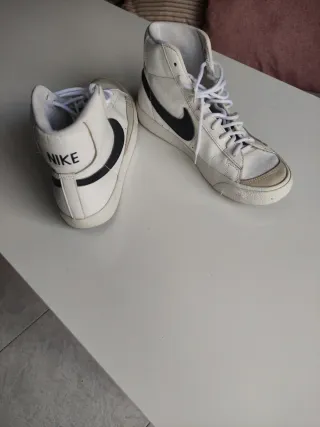 Bambas  Nike Blazer Blancas,