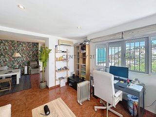 Piso en venta en Cerrado Calderón - El Morlaco en Málaga