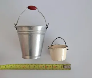 2 CUBOS DE JUGUETE ANTIGUOS