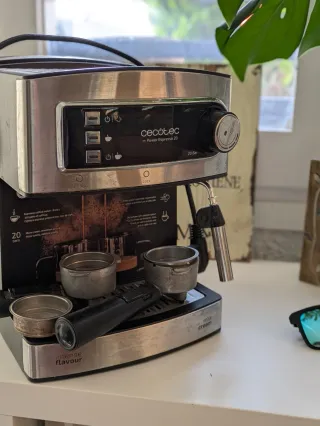Cafetera Cecotec Power Espresso 20