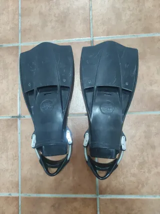 Pinne Finn TDS Jet taglia L