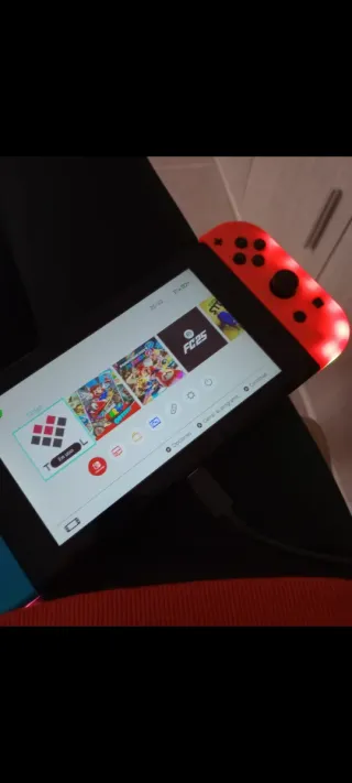 Nintendo Switch V1 Negra y Roja