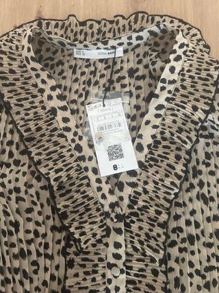 Blusa Sfera Basic Animal Print Talla S,