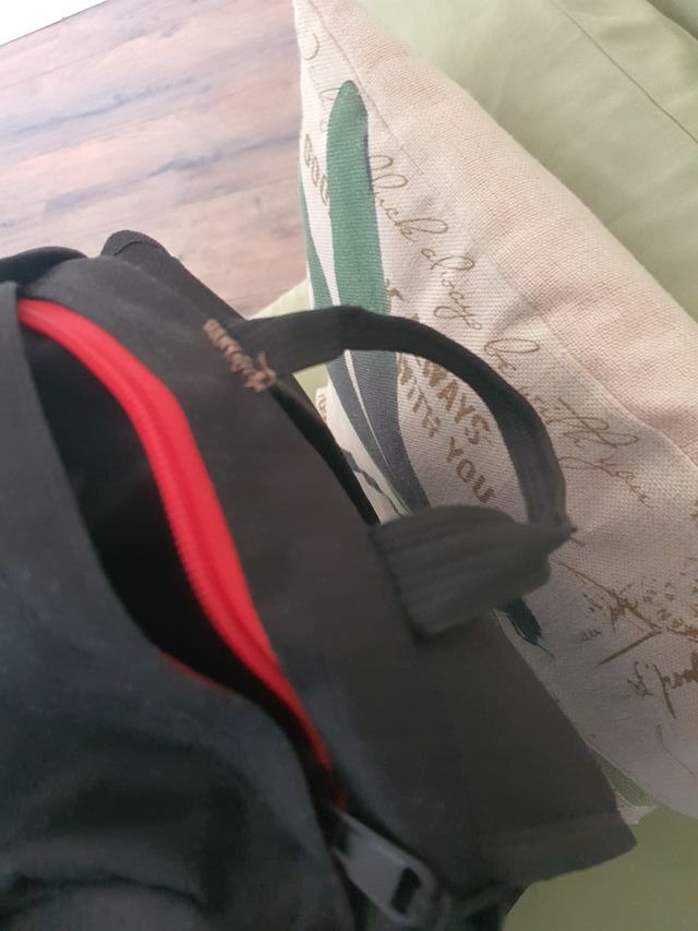 Mochila Baloncesto Colegio Leones Negra