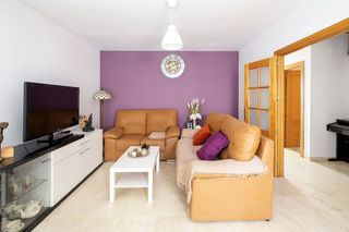 Casa adosada en venta en Cúllar Vega