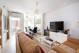 Casa adosada en venta en Cúllar Vega