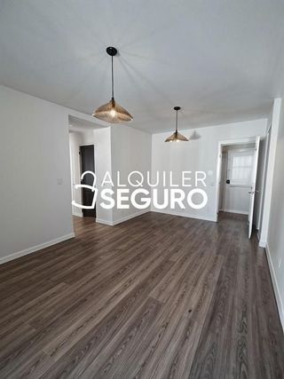 Piso en alquiler en Reyes Católicos en Alcalá de Henares