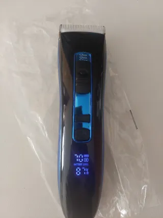 Máquina Cortapelo Profesional Negra y Azul