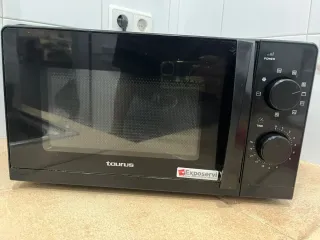 Microondas Taurus Negro