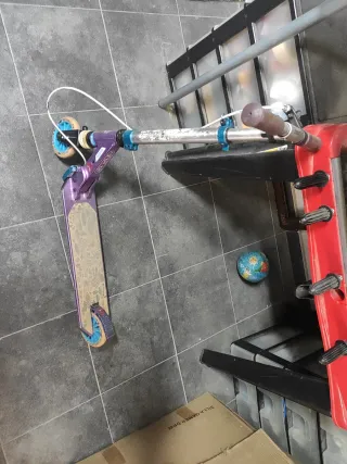 Patinete plegable 2 ruedas morado
