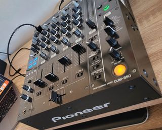 Mixer Pioneer DJM-850 